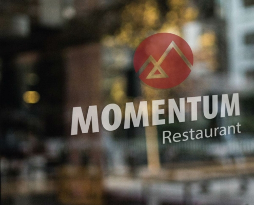 Restaurant-Momentum-Corporate-Design